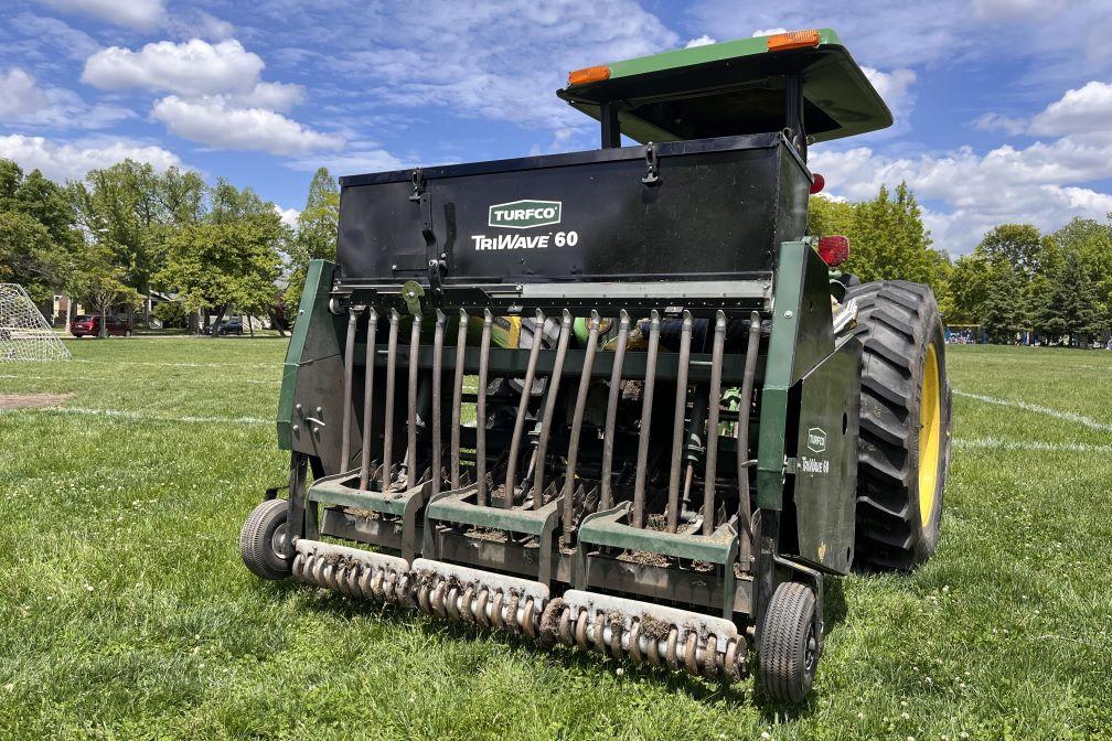 #BehindtheScenes in Our Parks🏞️ 

Have you seen our slit seeder in action? It’s essential for growing lush, chemical-free grass. Our team uses it year-round to promote healthy turf that naturally suppresses weeds.

#oakparkil