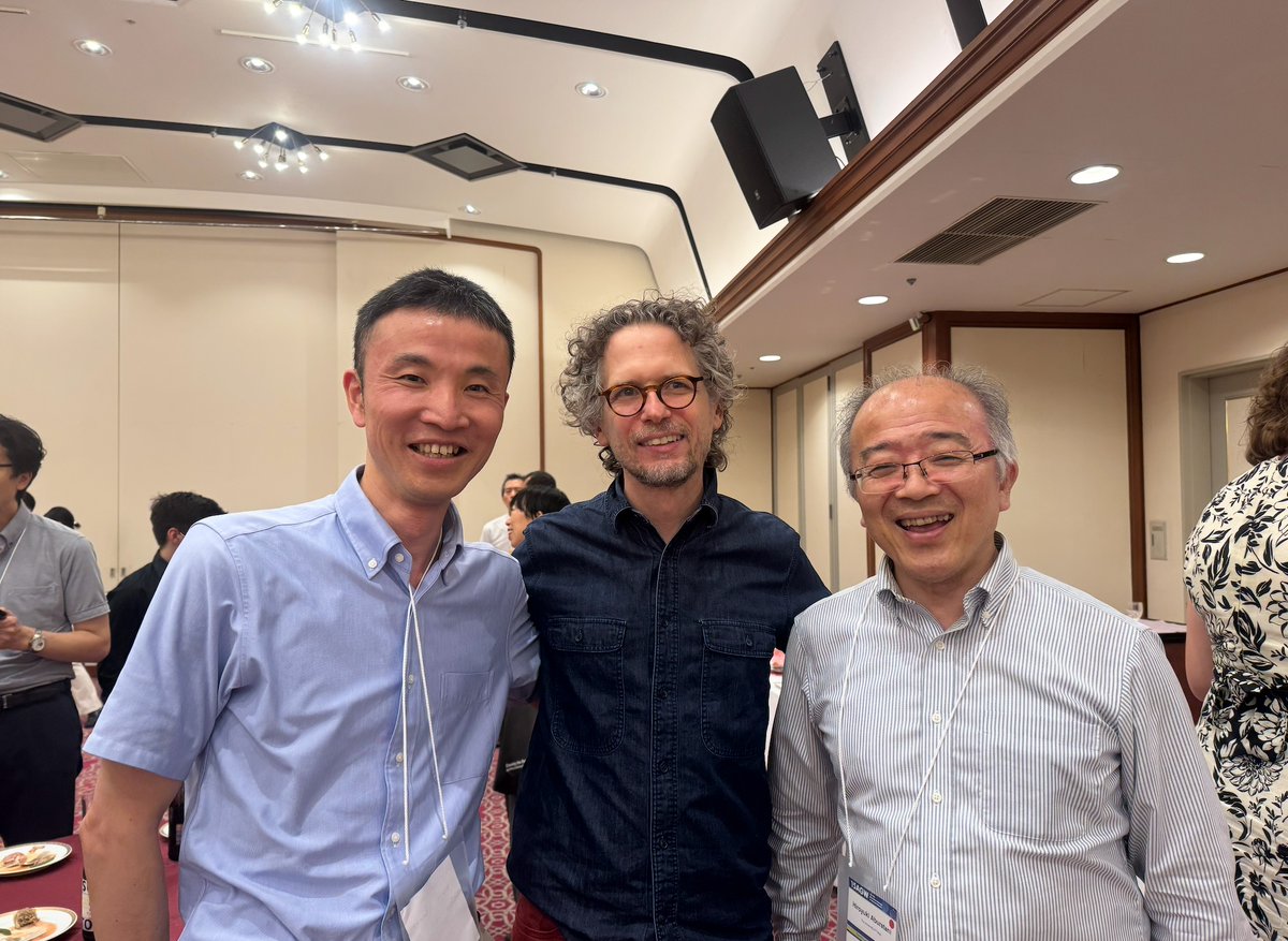 Great to meet one of my greatest mentors, <a href="/landau_lab/">Dan Landau</a> at the 15AGW conference. Thank you, Dan, for visiting Japan and giving your wonderful talk, as always! I hope you enjoy your rest of time in Japan!