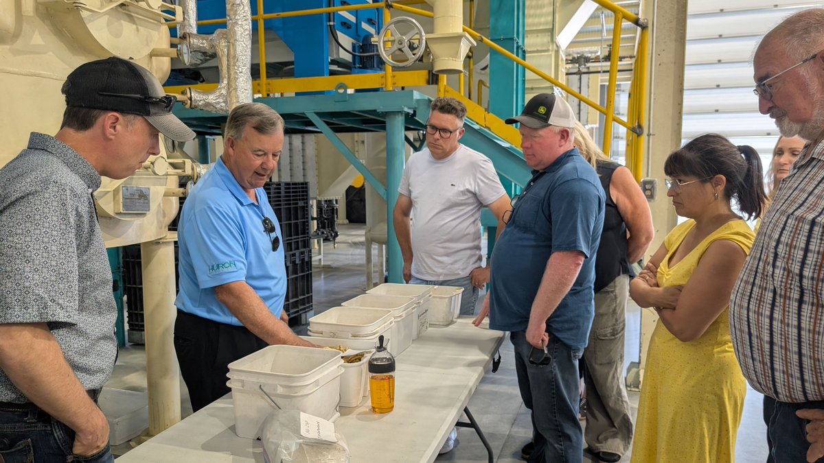 GrainFarmers's tweet image. Yesterday the GFO board toured New Protein Global's new pilot soybean protein plant in Benmiller. The GFO grains innovation fund supported this project that is leading to new innovative soybean processing and markets in Ontario. Thanks to Martin VanderLoo for hosting our group!