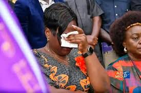 AokoOtieno_'s tweet photo. Gladys Wanga watching Omabei Youth BURN Mawego police station to the ground 

Hours after giving comrades 500bob each to observe peace 

Omera Wanga and Broad Chieth 

Peace is not the absence of War,

It's the presence of JUSTICE 

No Justice. No Peace 

#SabaSaba2025 https://t.co/LY9P0X0enH