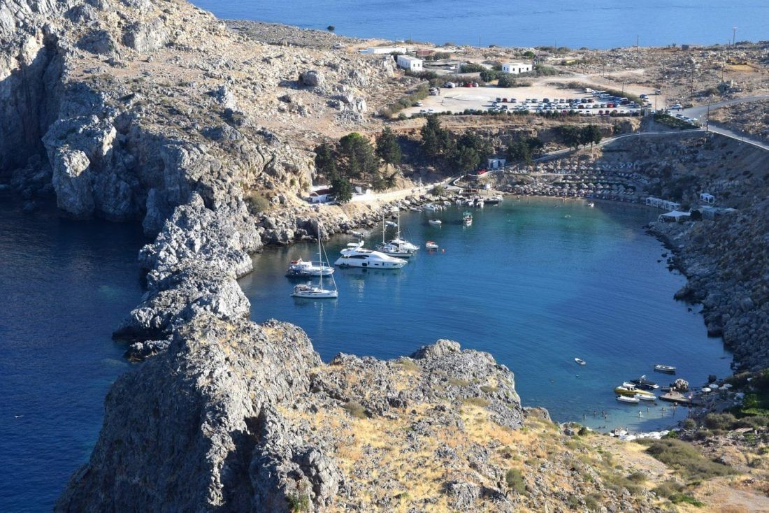 Just a Pack (@justapack) on Twitter photo The Greek islands are enchanting and heavenly for all of us who love sun, sand, and crystal clear water. These are our picks for the BEST beaches in Greece! 😍😍😍
bit.ly/2WS2p6e
#Greece #beachday <a href="/VisitGreecegr/">Visit Greece</a> #travel The Greek islands are enchanting and heavenly for all of us who love sun, sand, and crystal clear water. These are our picks for the BEST beaches in Greece! 😍😍😍
bit.ly/2WS2p6e
#Greece #beachday <a href="/VisitGreecegr/">Visit Greece</a> #travel