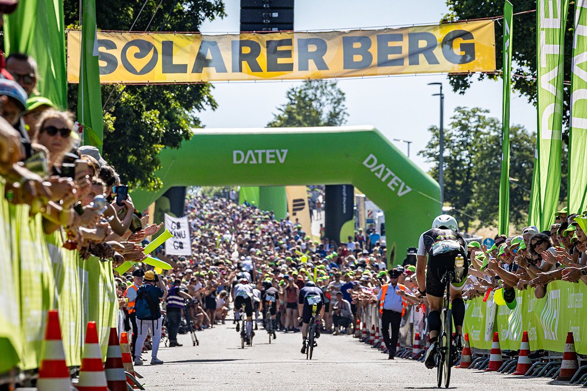 Challenge Family tweet media