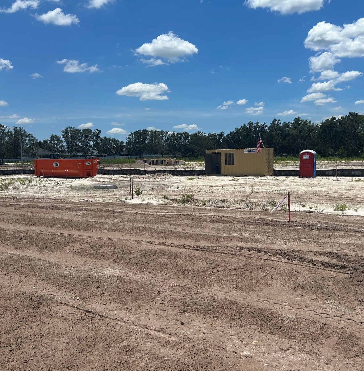 GSCCONSTRUCTS's tweet photo. Happy 4th all! Ground broken @Wendys in Parrish @ManateeGov 

#FloridaConstruction #Construction #CommercialConstruction #GeneralContractor #Discover #Southern #RetailConstruction #Contractor #Florida #Building #GulfCoast #Restaurant #Food #Sitework #Groundup #NewConstruction https://t.co/Evxx64MWWH