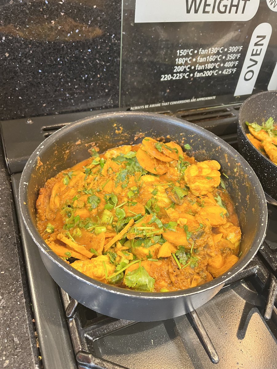 💥 I think monkfish is by far my favourite fish. This dish has a light gravy to cook sweet potatoes in before adding the monkfish to cook at the end. Enjoy 😊 

🌟💫 Recipe taken from #RickStein: vm.tiktok.com/ZNdfbghHM/

#WilkoCooks #Homemade #FarEastFriday  #TwitterSupperClub