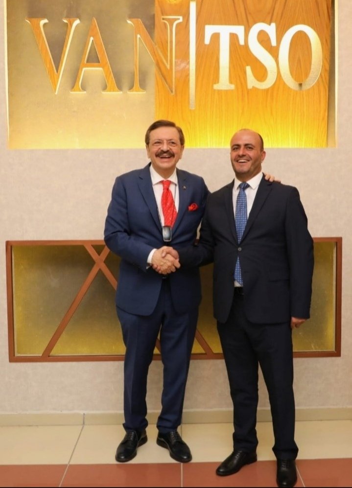 ALİİHSAN ÇINARBAY (@aliihsancnarbay) on Twitter photo TOBB Başkanımız
Sayın :
M. Rıfat HİSARCIKLIOĞLU
Sizinle gurur duyuyoruz
Çok Kıymetli başkanım;
ICC Dünya Odalar Federasyonu Başkanlığına yeniden seçilmenizden dolayı sizleri tebrik eder başarılarınızın devamın dileriz
<a href="/vantsokurumsal/">Van Ticaret ve Sanayi Odası</a>
<a href="/NecdetTakva/">Necdet Takva</a>
<a href="/TOBBiletisim/">TOBB</a>
<a href="/RHisarciklioglu/">Rifat Hisarcıklıoğlu</a> TOBB Başkanımız
Sayın :
M. Rıfat HİSARCIKLIOĞLU
Sizinle gurur duyuyoruz
Çok Kıymetli başkanım;
ICC Dünya Odalar Federasyonu Başkanlığına yeniden seçilmenizden dolayı sizleri tebrik eder başarılarınızın devamın dileriz
<a href="/vantsokurumsal/">Van Ticaret ve Sanayi Odası</a>
<a href="/NecdetTakva/">Necdet Takva</a>
<a href="/TOBBiletisim/">TOBB</a>
<a href="/RHisarciklioglu/">Rifat Hisarcıklıoğlu</a>