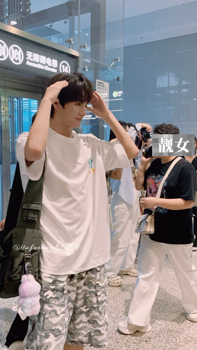 11xforever's tweet photo. 就很好看🐶

#왕즈하오 #WANGZIHAO 
#王子浩 #ズハオ #레비 
#LEV #レビ https://t.co/PSm3FOgtzz