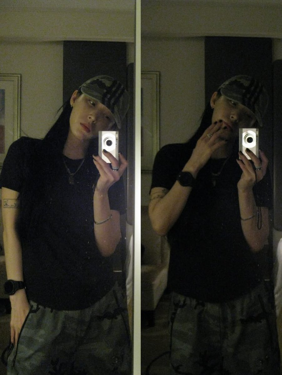 Moonbyul is insanely attractive and she knows it