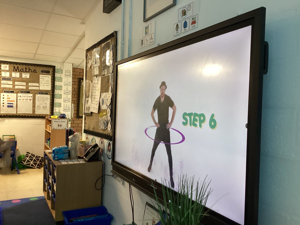 Great dance moves on show in Hummingbirds #healthylivingday