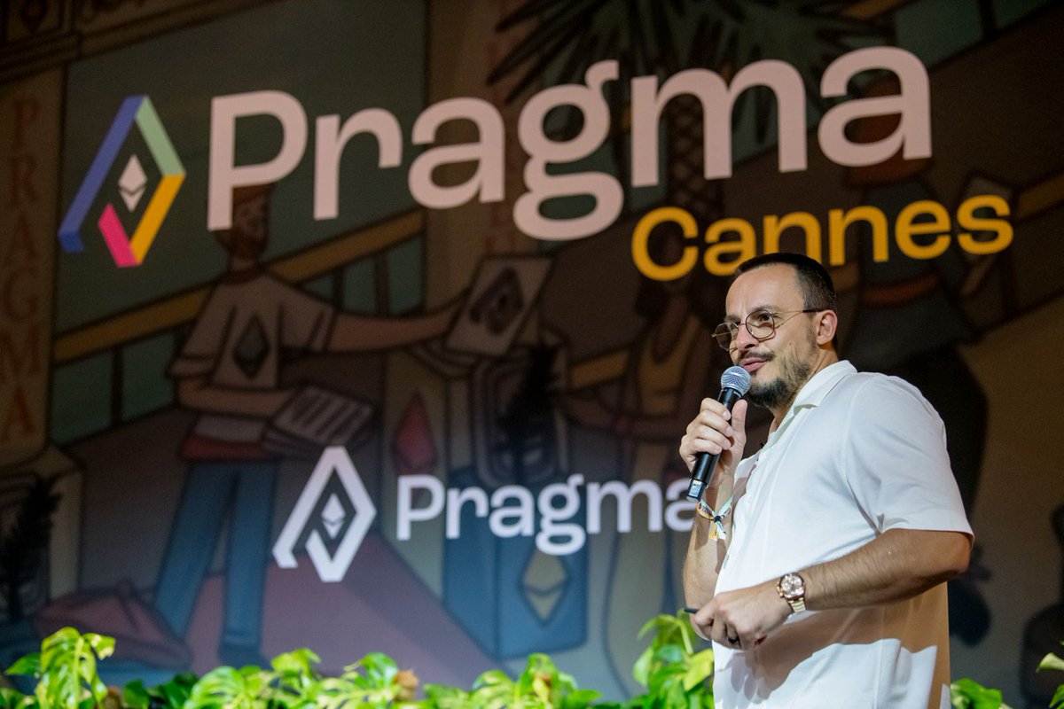 DeFi's $120B market is tiny compared to traditional finance's $123T.

<a href="/deacix/">Sergej Kunz</a>, co-founder of <a href="/1inch/">1inch</a> shared that liquidity is fragmented across the whole crypto market and that the next evolution of DeFi lies in intent-based atomic cross-chain swaps for capital efficiency.

Their