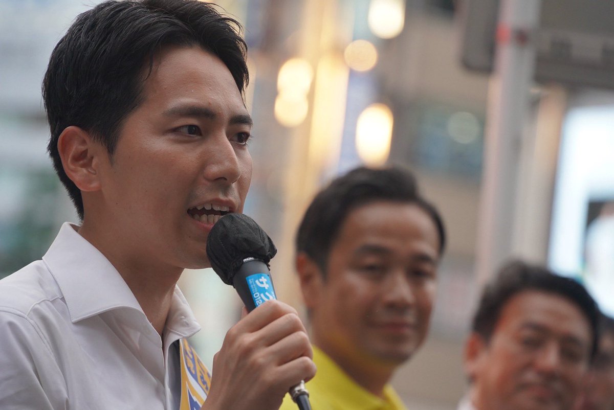 tamakiyuichiro's tweet photo. 池袋

国民民主党は

①「対決より解決」を重視
②「現役世代から豊かになろう」と主張
③明確な経済成長戦略（「新・三本の矢」」を持っている

ぜひ選んでほしいと訴えました。

物価高騰対策も

103万円の178万円への
控除額の引き上げが

①金額
②スピード
③財源

の面で最も優れている対策であることもお伝えしました。

手取りを増やす夏を実現する力を、国民民主党の候補者に与えてください！

#国民民主党
#手取りを増やす夏
#牛田まゆ
#奥村よしひろ