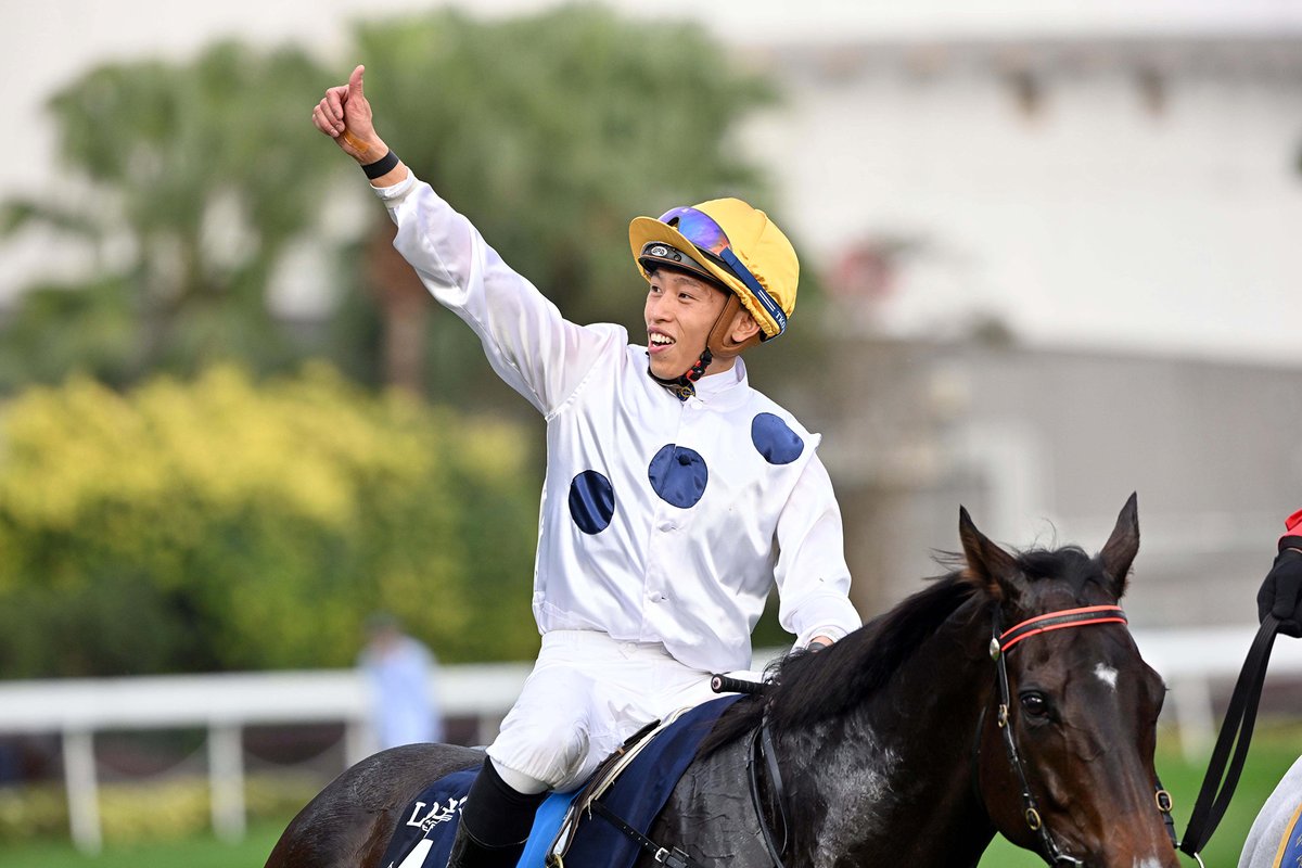 Passed fit to return! 🙌 <a href="/Vincenthocy/">Vincent Ho</a> is able to resume riding in trackwork from Friday onwards... 

#LoveRacing | #HKracing