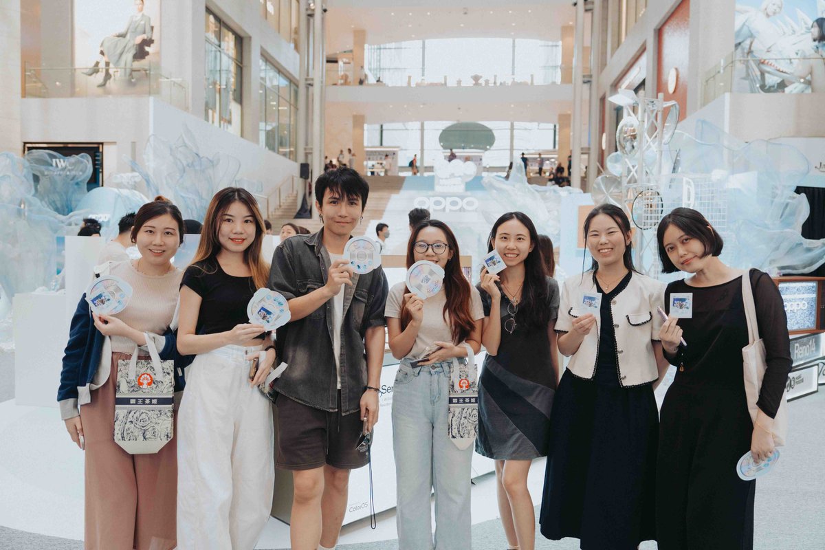 Come hang at the #OPPOReno14Series5G OOO Roadshow, happening all week at Pavilion KL ✨
Exclusive promos, selfie spots, vibes for days — and this Saturday we’re turning it up with local artist performances🔥

#JomLepakwOPPO #OPPORenoOOORoadshow