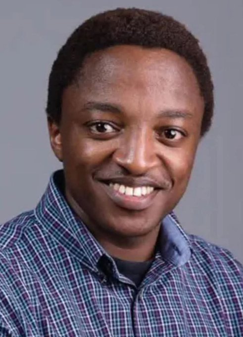 Blogger Ndiangui Kinyagia Resurfaces, Appears in Court After 10 Days.

fourtheye.africa/blogger-ndiang…