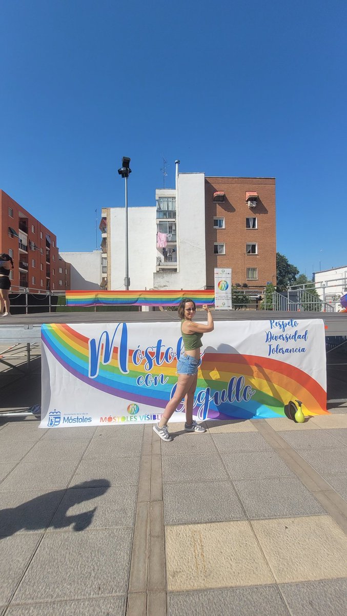 Hoy he acudido a compartir un acto , terminando deporte a la vez que reivindicamos la DIVERSIDAD.
#DIASELORGULLO #AMORLIBRE <a href="/MostolesVisible/">Móstoles Visible</a>