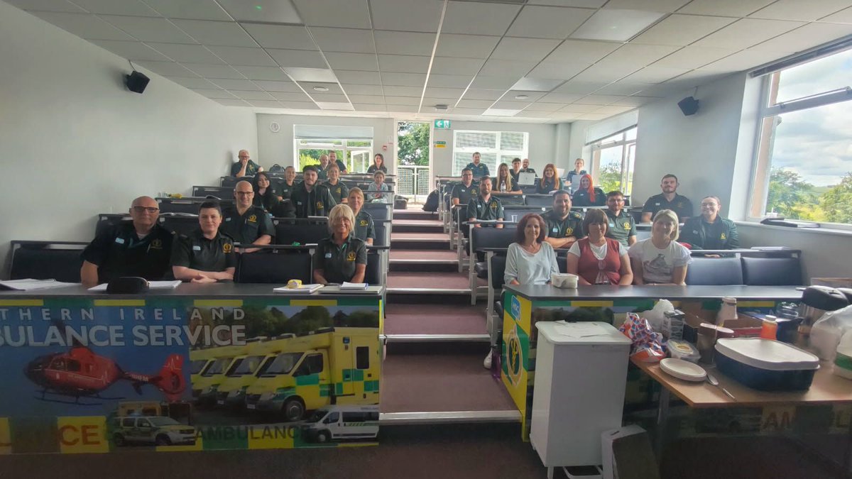 NIAS AAP students got powerful insight into Addison’s Disease thanks to moving talks from those affected—including Sheenagh Black, who lost her daughter Maggie to the rare condition 💙 
🔗 nias.hscni.net/what-is-our-ap…