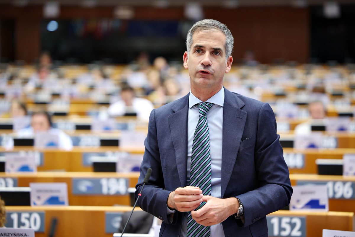 EPP Group CoR (@epp_cor) on Twitter photo We are facing an existential crisis. Our responsibilities as local and regional authorities are high, and our voices must reach the highest level. The <a href="/EU_CoR/">European Committee of the Regions</a> has an important role to play. <a href="/KBakoyannis/">Kostas Bakoyannis</a> We are facing an existential crisis. Our responsibilities as local and regional authorities are high, and our voices must reach the highest level. The <a href="/EU_CoR/">European Committee of the Regions</a> has an important role to play. <a href="/KBakoyannis/">Kostas Bakoyannis</a>