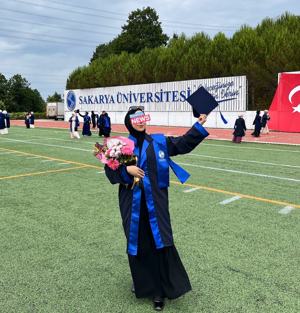 yldrmzeyneb's tweet photo. saü başka saü|if bambaşkadır…
💖🎓💐 https://t.co/gVYdV79zW8
