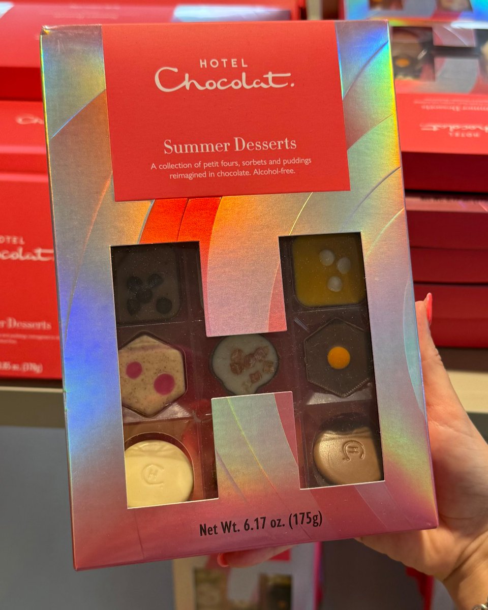 Looking for a sweet way to thank a teacher who goes above and beyond? 🍫 ​
<a href="/HotelChocolat/">Hotel Chocolat</a> has a great range of treats that are perfect for showing your appreciation! ​
Make their day extra special and pick up a gift in- store today.​
#HotelChocolat #VangardeShoppingPark