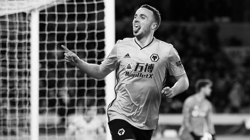 WWFC_ST21's tweet photo. A wife lost her husband and childhood sweetheart

3 young children lost their father

A mother and father lost 2 sons

We lost a player that’s given me the best memories I’ve had as a Wolves fan, one of the best I’ve seen

Forever number 18 💛 https://t.co/DpL6bHo825