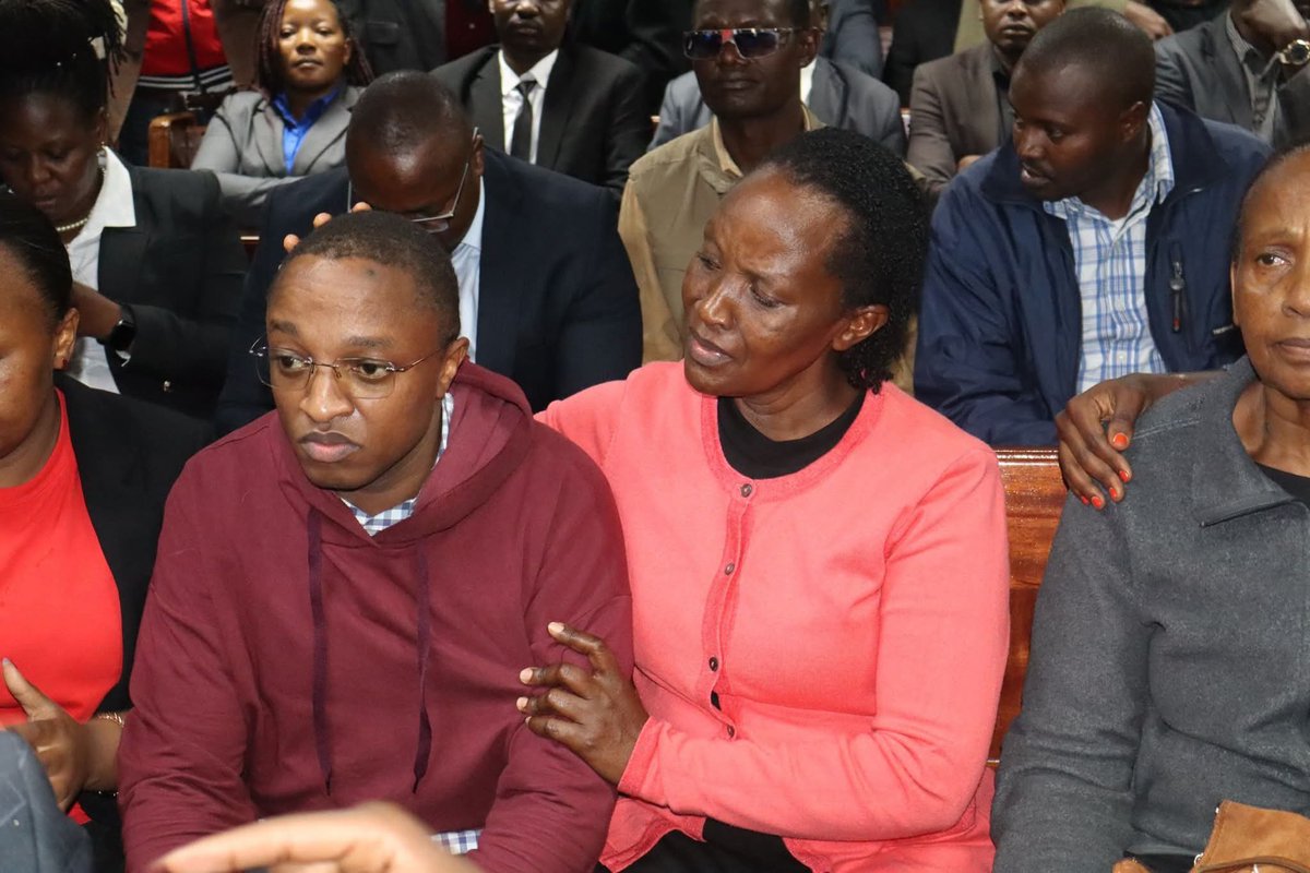 1st July: Justice Chacha Mwita summons DCI Amin &amp; IG Kanja to appear on Thursday, 3rd July before the court. 

3rd July: Mysteriously, Kinyagia Ndiangui appears with a clean shave. 

We aren't as stupid as these Ruto's thugs think we are.