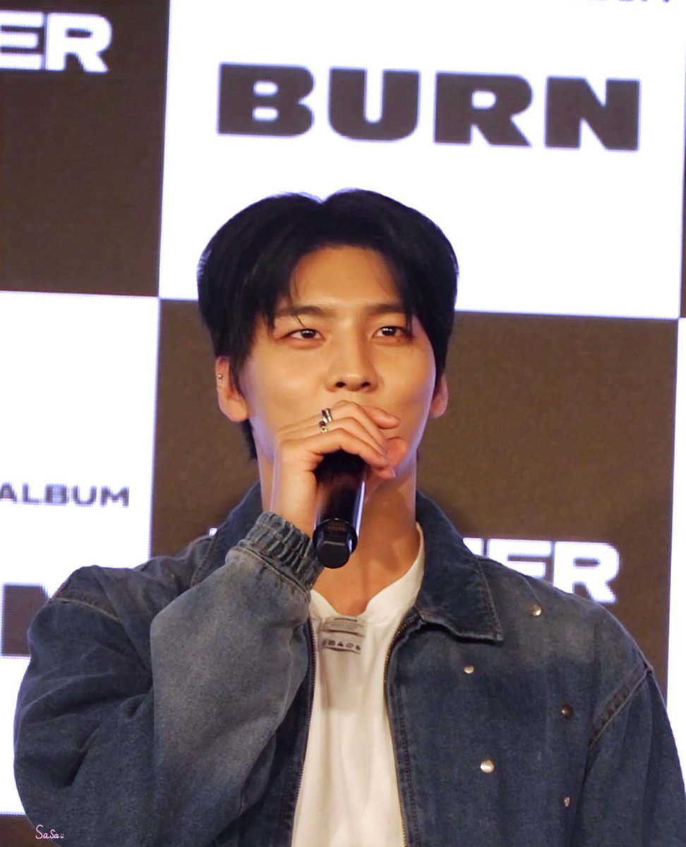 2025.01.11
@도쿄(KISS Entertainment Inc.3F )
VANNER 3RD MINI ALBUM [BURN]
Promotion Event Part2

#VANNER #배너
#곤 #GON