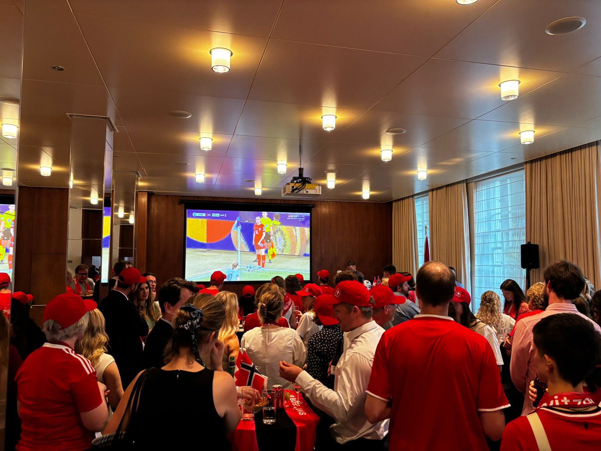 Cllr Max Austin (@cllrmaxaustin) on Twitter photo From the grass courts of #Wimbledon to the kick-off of #UEFAWomensEURO2025 🇨🇭- a fantastic evening with the <a href="/SwissAmbUK/">Markus Leitner</a> celebrating the start of another showcase of international sporting excellence! From the grass courts of #Wimbledon to the kick-off of #UEFAWomensEURO2025 🇨🇭- a fantastic evening with the <a href="/SwissAmbUK/">Markus Leitner</a> celebrating the start of another showcase of international sporting excellence!