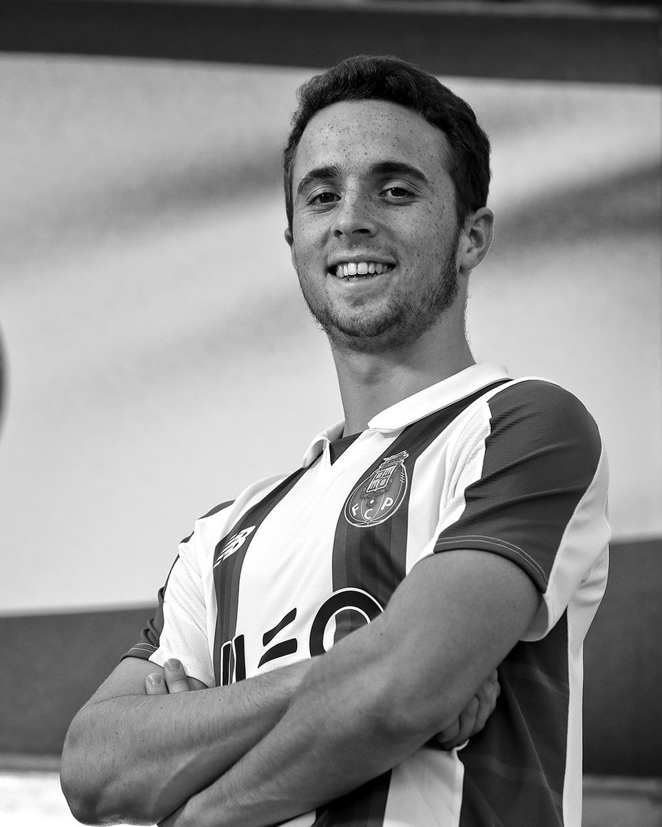 خبر صادم والله وفاة جوتا لاعب بورتو السابق في حادث سير 😟😢