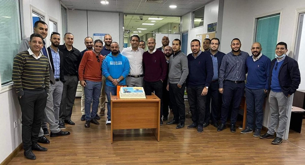 io0oi48's tweet image. اجمالي عدد السكان للعام الحالي(٣٧ مليون)
السعوديين(٢٥ مليون) 
الاجانب(١٢ مليون) 
اي ان نسبه الاجانب(٤٨٪)
كل مواطنين يقابلهما اجنبي
المخيف ان وزاره الموارد مع هذه الارقام المرعبه تعامل انخفاض نسبه البطاله(احتفال)
بينما لا تعامل نسبه الاجانب للسعوديين في العمل(احتلال) مرعب الخطورة
