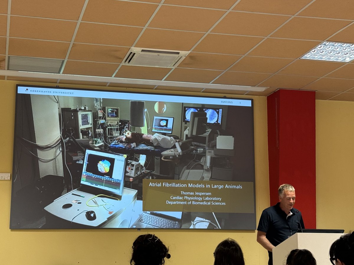 MappingLab_EP's tweet image. Thanks to the organisers Prof Petro Ameri and @LSoattin for inviting us to the beautiful city Genova. Keep the good work up, mappers. ❤️
