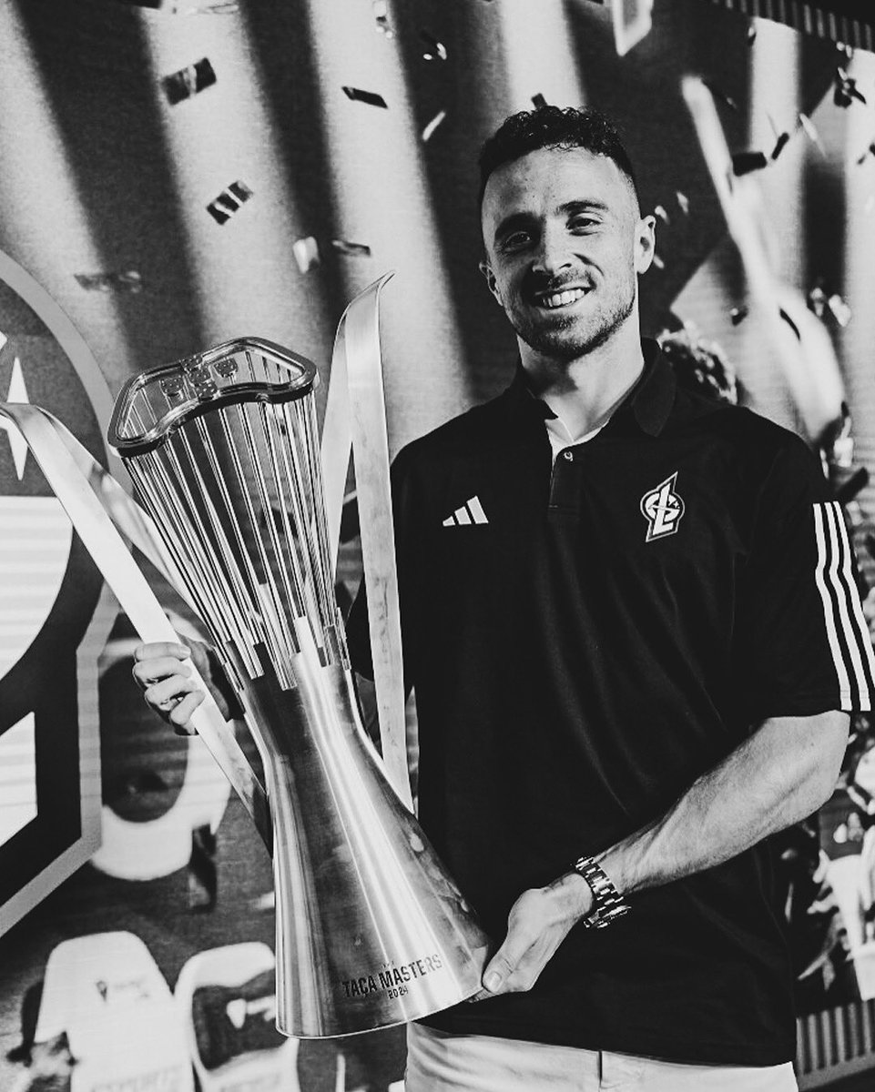 Descansa em paz, Diogo Jota. Uma referência no mundo dos esports. ✨🕊️