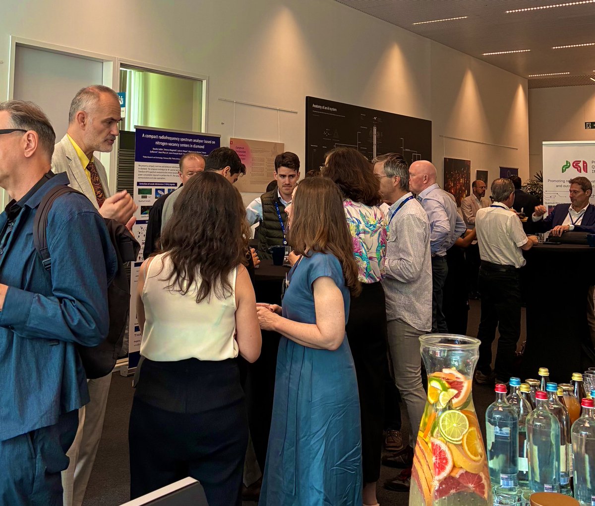 QuantumFlagship's tweet image. 🕦 𝐆𝐞𝐭 𝐓𝐨𝐠𝐞𝐭𝐡𝐞𝐫 &amp;amp; 𝐍𝐞𝐭𝐰𝐨𝐫𝐤𝐢𝐧𝐠
Time to connect over coffee, finger food &amp;amp; conversation ☕ A great moment to build bridges between science, policy &amp;amp; industry, the ingredients to turn quantum vision into reality.
#Networking #QuantumCommunity