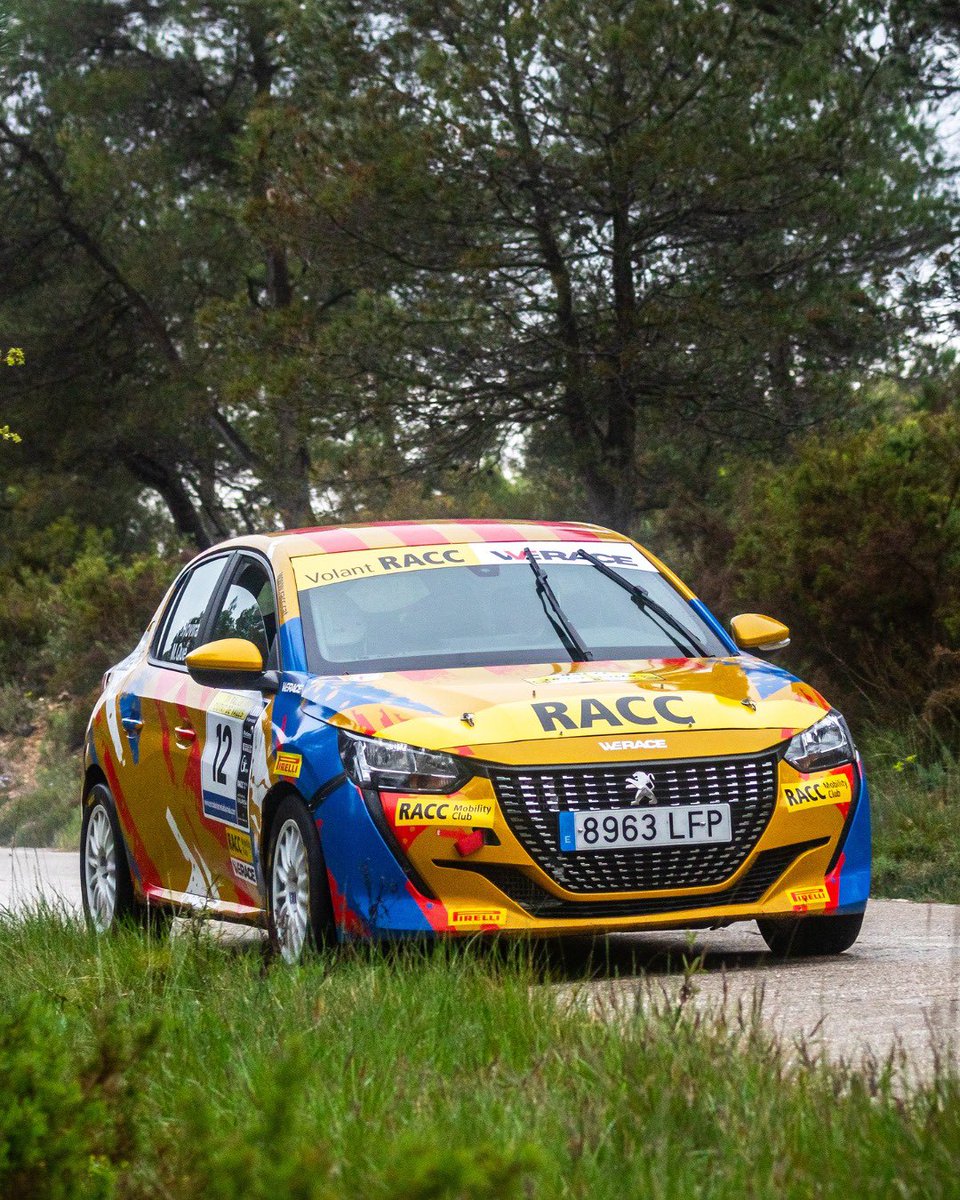 Volant RACC Trofeu WeRace tweet media