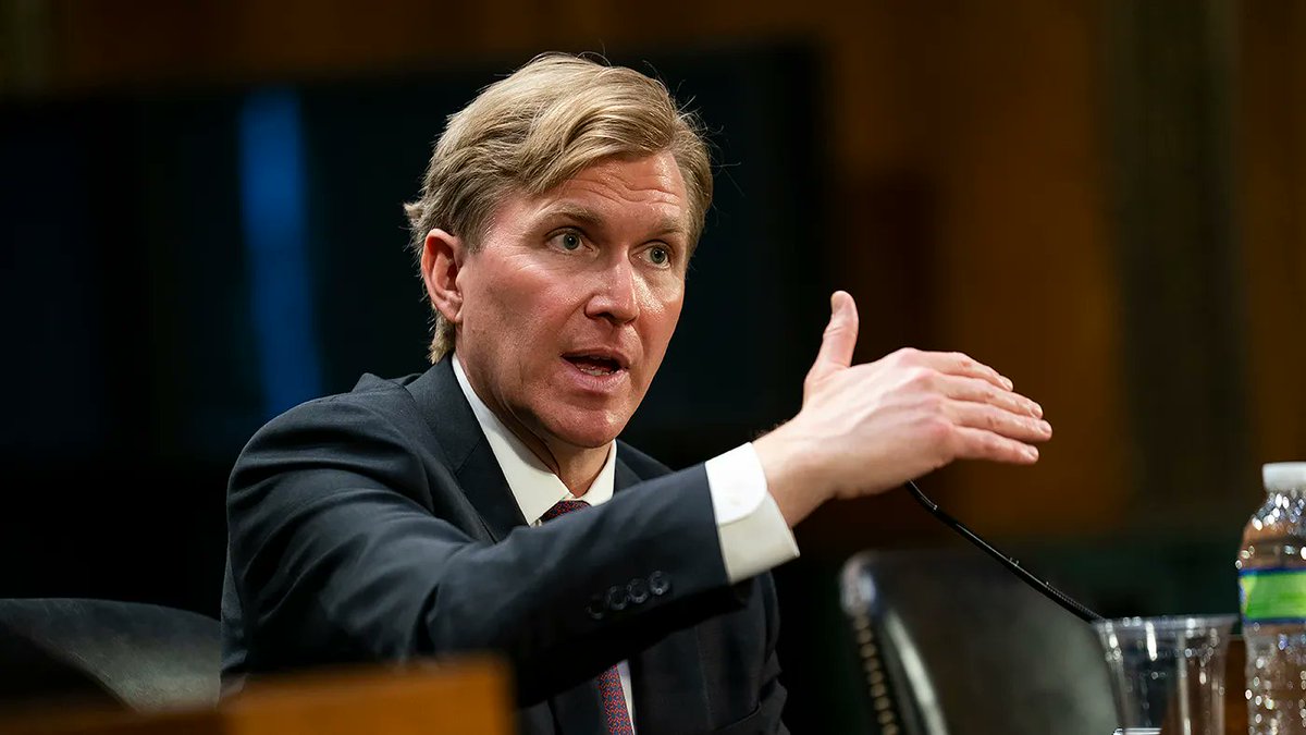 Several Republican insiders close to Trump have publicly accused Elbridge "Cheese" Colby of intentionally undermining US military aid to Ukraine.

According to Politico, Colby allegedly pursued this effort independently, bypassing both the White House and the State Department.