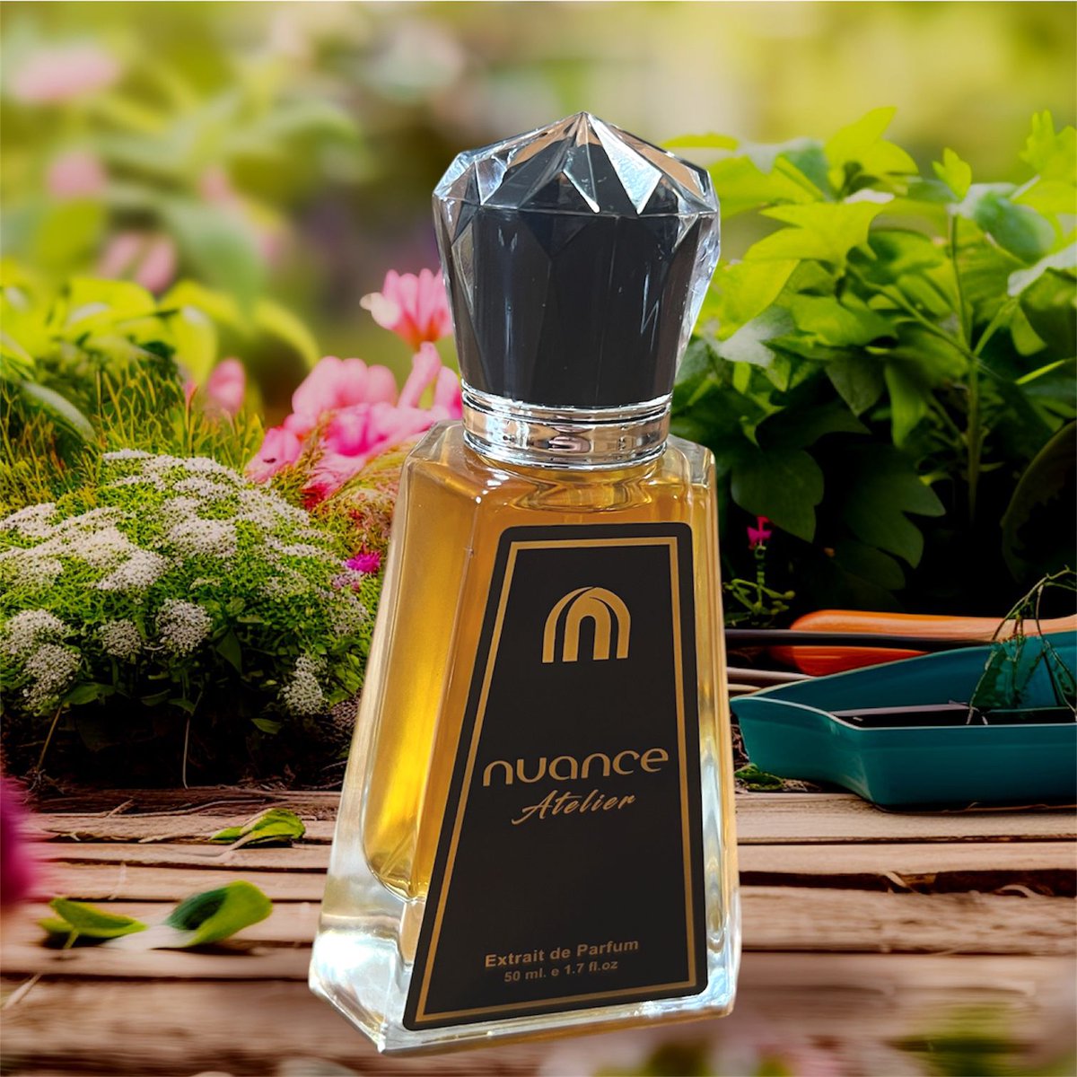 fatihozalay's tweet photo. 🎁 ÇEKİLİŞ ZAMANI! 🎁

🧪 Kendi parfümünü yapanların buluşma noktası The Art of Perfume topluluğunda, 5 şanslı kişiye özel hazırlanmış parfüm kutuları ve 50ML parfüm hediye ediyoruz!

✨ Trussardi Deri Kaplama Kutu (3X)
✨Roja Parfums Lake Kutu (1X)
✨ Bond No:9 Süet Kutu (1X)
🎁 + 50ML parfüm (5X)

Hediyemiz var!

Katılmak için:
♥️ Gönderiyi beğen
🔁 RT yap
👥 Topluluğumuza katıl:
 https://t.co/UWo3YQWuMA

📅 10 Temmuz günü saat 21.00'de kazanan açıklanacaktır.

Çekilişlerimiz devam edecektir bizi takipte kalın. 🙏🏻