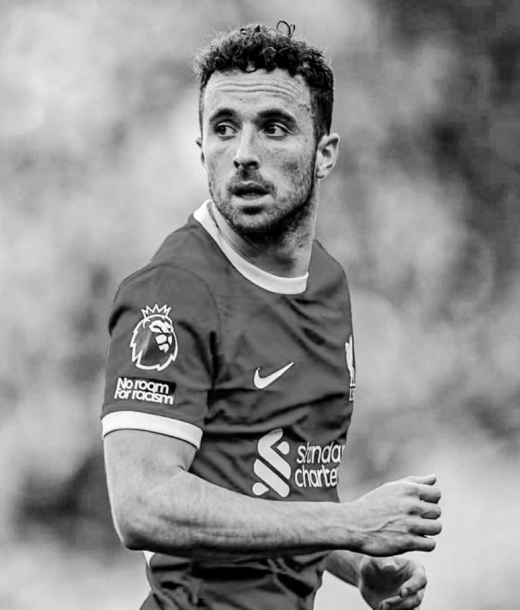 Life is such predictable,  just few days after getting married and he’s no more 
#RIPjota