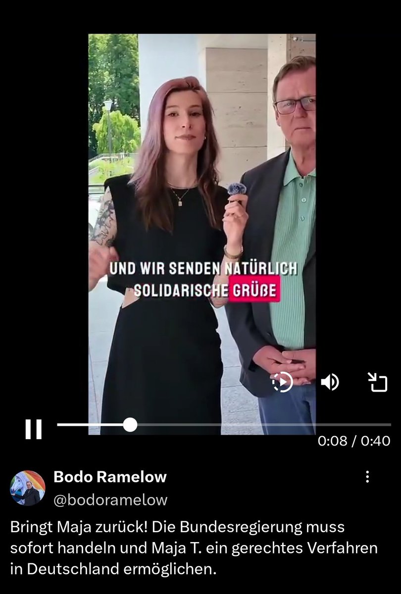 SibelMedi's tweet image. #Guenther - halb grün, halb CDU - sagt:

"Ramelow ist keine Gefahr für die Demokratie."

Während sich #Ramelow für eine Linksextremistin einsetzt, und "solidarische Grüße" sendet, die auf einen Mann mit einem Hammer eingeschlagen hat, weil er eine andere politische Haltung hatte.