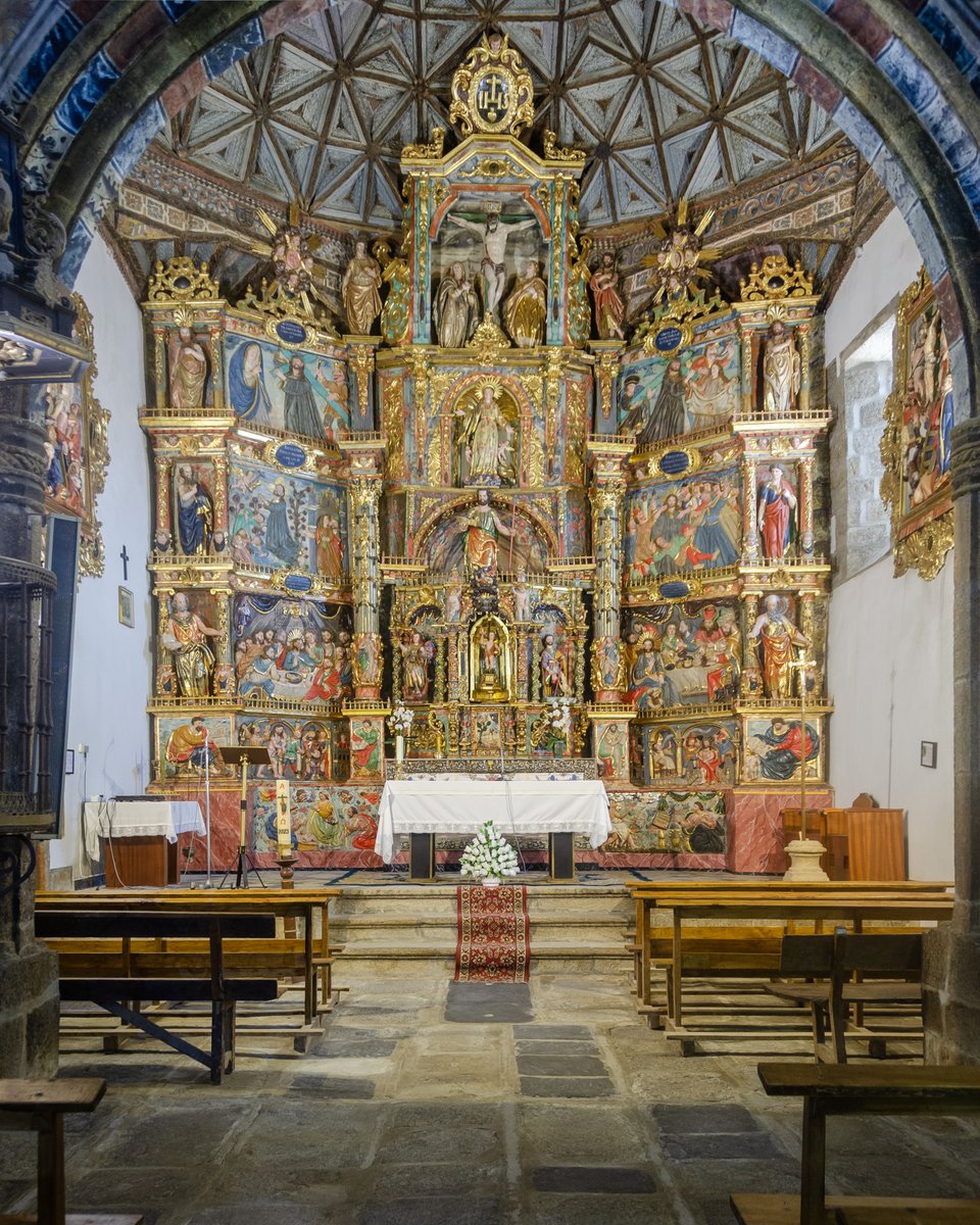 CyLEsVida's tweet photo. La iglesia de Santo Tomás de Otero de Sanabria se levantó en estilo románico sobre un anterior templo visigodo, aunque la arquitectura actual se remonta al siglo XVIII.
@ZamoraSpain https://t.co/9cfHhHmQvU