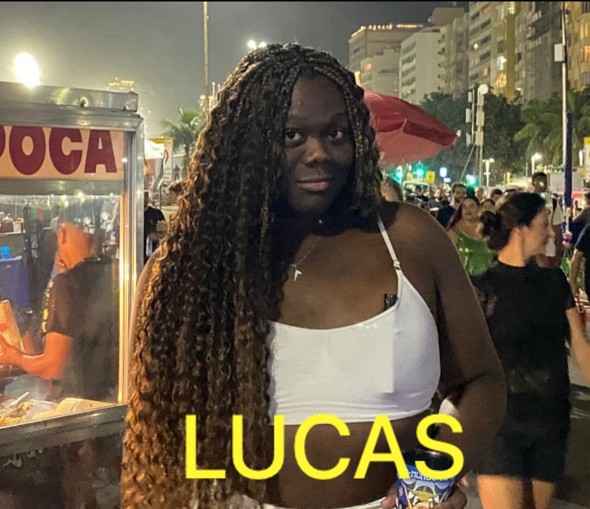 lsdchic's tweet photo. @KiraVic_ podemos fazer você de chacota, Lucas ♥️ https://t.co/eWX9A0u5yq