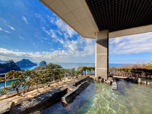 希少　全国旅館ホテルガイド　昭和60年 近畿日本ツーリスト　677ページ以上 希少 全国旅館ホテルガイド 昭和60年 近畿日本ツーリスト 677ページ