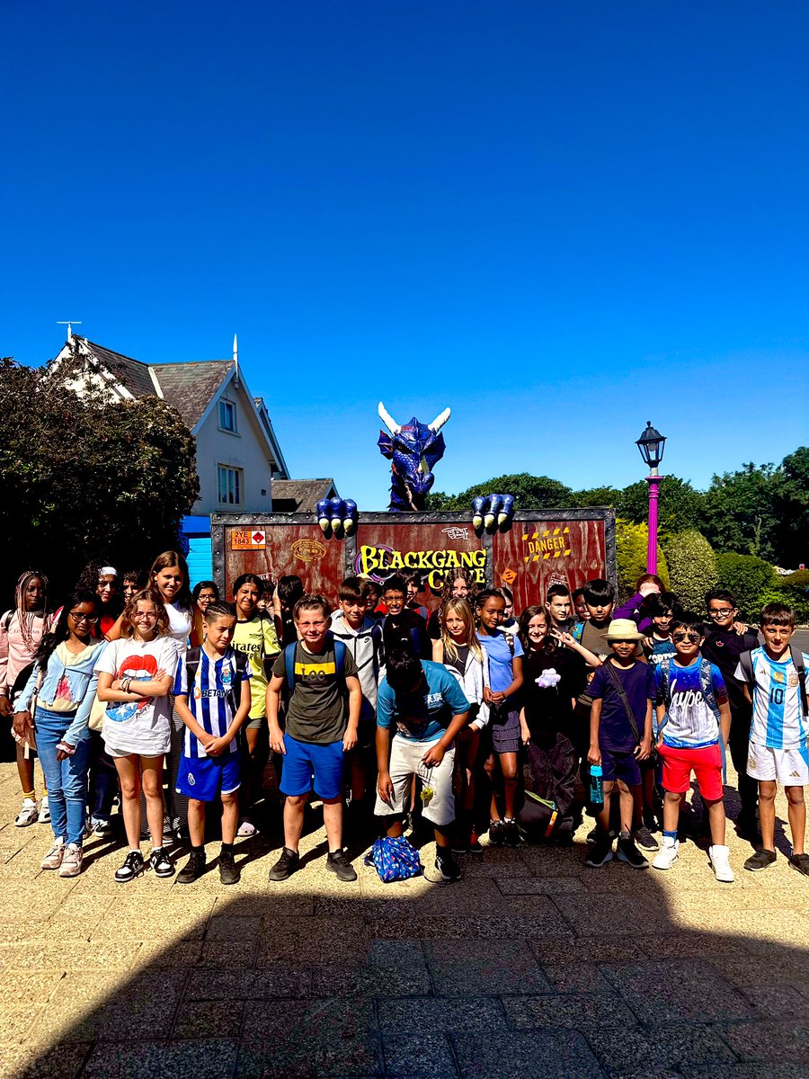 All Ready to Ride at Black Gang Chine! 🎢

#IOW2025

<a href="/MrsMakinsonLHS/">MrsMakinson</a>