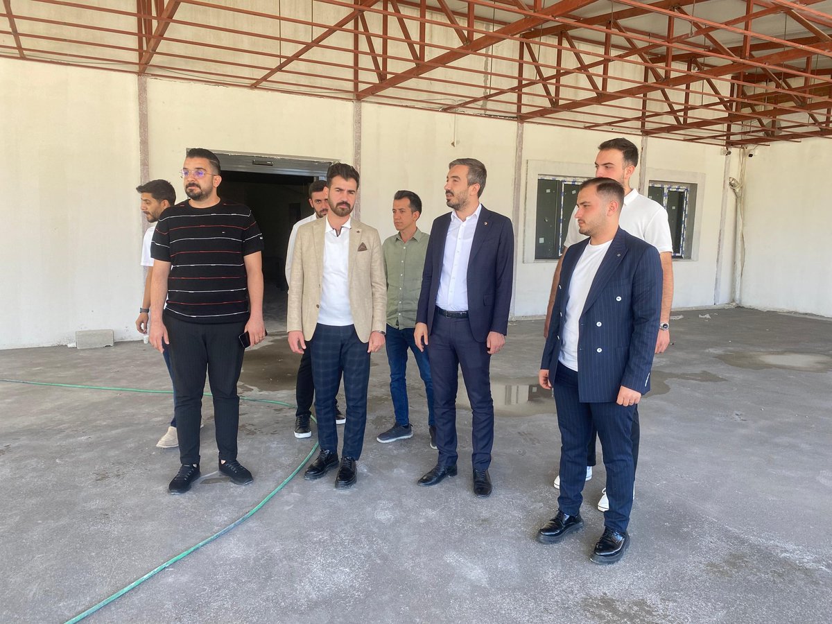 Adıyaman Ticaret ve Sanayi Odası (@adiyamantso) on Twitter photo ✨ <a href="/gencmusiad/">Genç MÜSİAD</a> Adıyaman Başkanı <a href="/berkanyapc/">Berkan YAPICI</a> ve yönetim kurulu üyeleri, Yönetim Kurulu Başkanımız <a href="/MehmetTorunoglu/">Mehmet Torunoğlu</a>'nu ziyaret ettiler.
✨ Görüşmede ticaretin gelişimi, genç girişimcilerin desteklenmesi ve ortak projeler üzerine fikir alışverişinde bulunuldu. <a href="/MUSIADAdiyaman/">MÜSİAD Adıyaman</a> ✨ <a href="/gencmusiad/">Genç MÜSİAD</a> Adıyaman Başkanı <a href="/berkanyapc/">Berkan YAPICI</a> ve yönetim kurulu üyeleri, Yönetim Kurulu Başkanımız <a href="/MehmetTorunoglu/">Mehmet Torunoğlu</a>'nu ziyaret ettiler.
✨ Görüşmede ticaretin gelişimi, genç girişimcilerin desteklenmesi ve ortak projeler üzerine fikir alışverişinde bulunuldu. <a href="/MUSIADAdiyaman/">MÜSİAD Adıyaman</a>