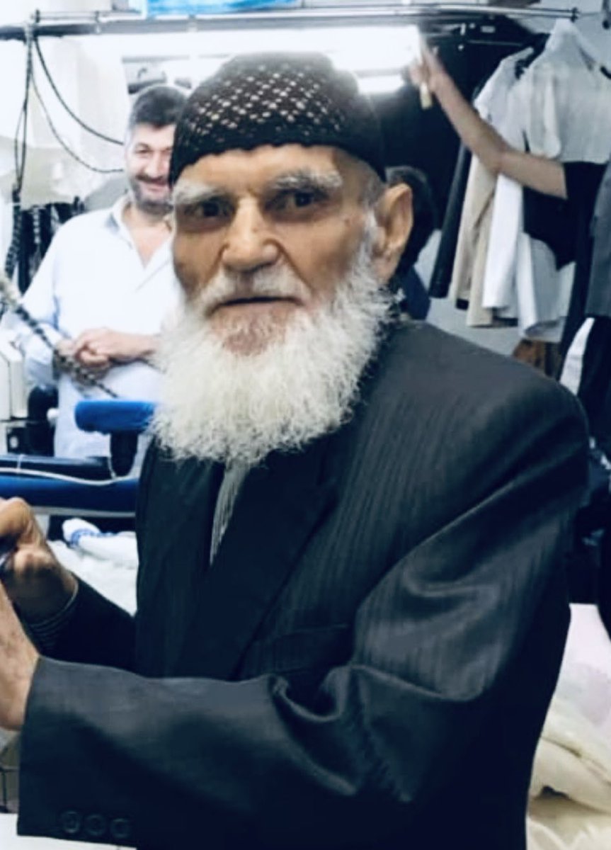 İnna Lillâhi ve İnnâ İleyhi Raciûn

Kadim dost Celal Sinan’nın babası, Pedik’imizin eşraf’ı Bayram amca vefat etti.

Rabbim Cennetiyle Cemaliyle şereflendirsin..