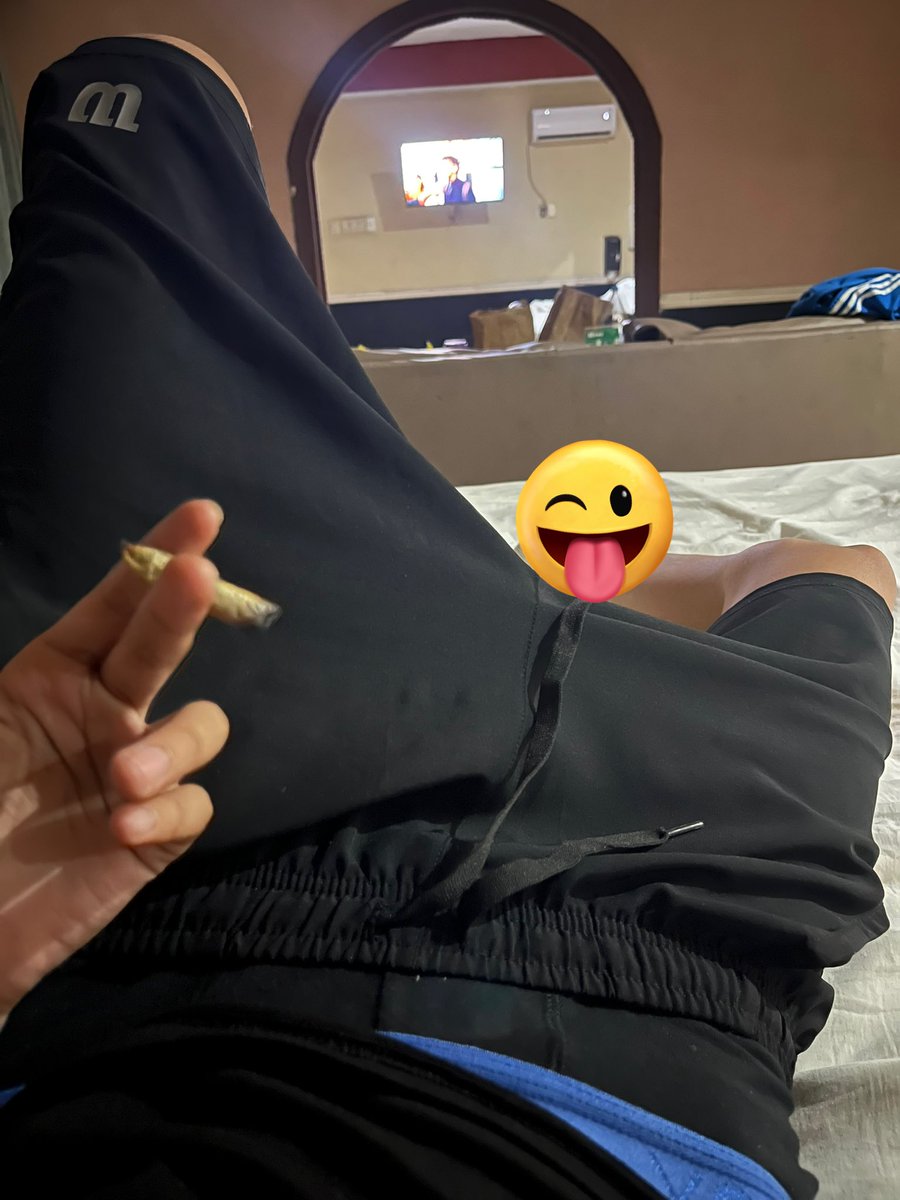 Lafont01's tweet photo. El carnaval me dejó sin ganas de salir nunca más ahahahahah🫩😵‍💫 https://t.co/F9NxIyamoN