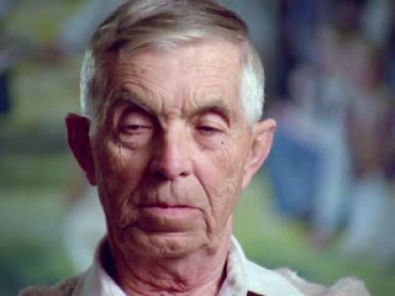 Jan Komski:  Auschwitz through the Eyes of a Polish Inmate
1/n
Like many of the young men in early months of the war, Jan Komski, a  Polish Roman Catholic, was arrested on the Poland/Czechoslovakia border attempting to reach the newly formed Polish Army in France.