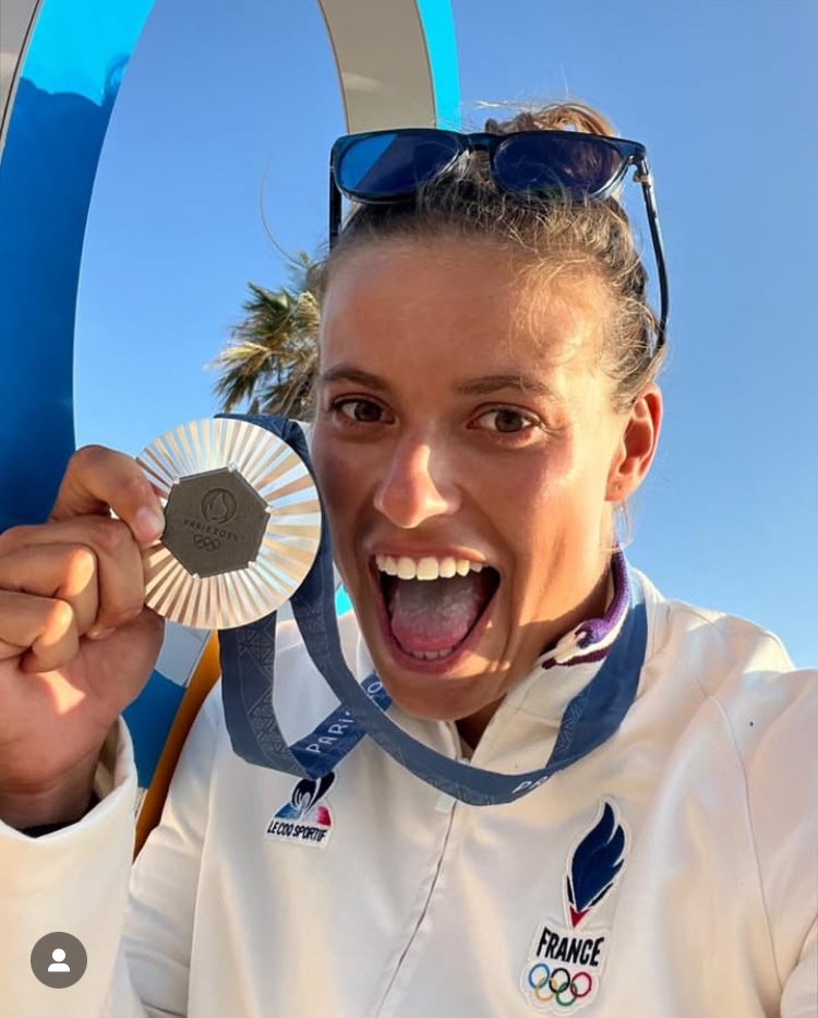 UNSS Var 83 (@unssvar83) on Twitter photo Lauriane Nolot Championne du Monde de Kite et 🥈aux jeux <a href="/Paris2024/">Paris 2024</a> sera la Marraine de la LYCÉENNE 2025 organisée par l’<a href="/UnssVar83/">UNSS Var 83</a> <a href="/dasen_sieye/">Mathieu Sieye</a> <a href="/NatachaChicot/">Natacha Chicot</a> <a href="/Unss_Nice/">Unss Academie Nice</a> <a href="/unss/">UNSS_National</a> <a href="/Prefet83/">Préfet du Var</a> <a href="/Prefet83/">Préfet du Var</a> <a href="/MaRegionSud/">Région Sud</a> <a href="/VilleDeToulon/">Ville de Toulon</a> Lauriane Nolot Championne du Monde de Kite et 🥈aux jeux <a href="/Paris2024/">Paris 2024</a> sera la Marraine de la LYCÉENNE 2025 organisée par l’<a href="/UnssVar83/">UNSS Var 83</a> <a href="/dasen_sieye/">Mathieu Sieye</a> <a href="/NatachaChicot/">Natacha Chicot</a> <a href="/Unss_Nice/">Unss Academie Nice</a> <a href="/unss/">UNSS_National</a> <a href="/Prefet83/">Préfet du Var</a> <a href="/Prefet83/">Préfet du Var</a> <a href="/MaRegionSud/">Région Sud</a> <a href="/VilleDeToulon/">Ville de Toulon</a>