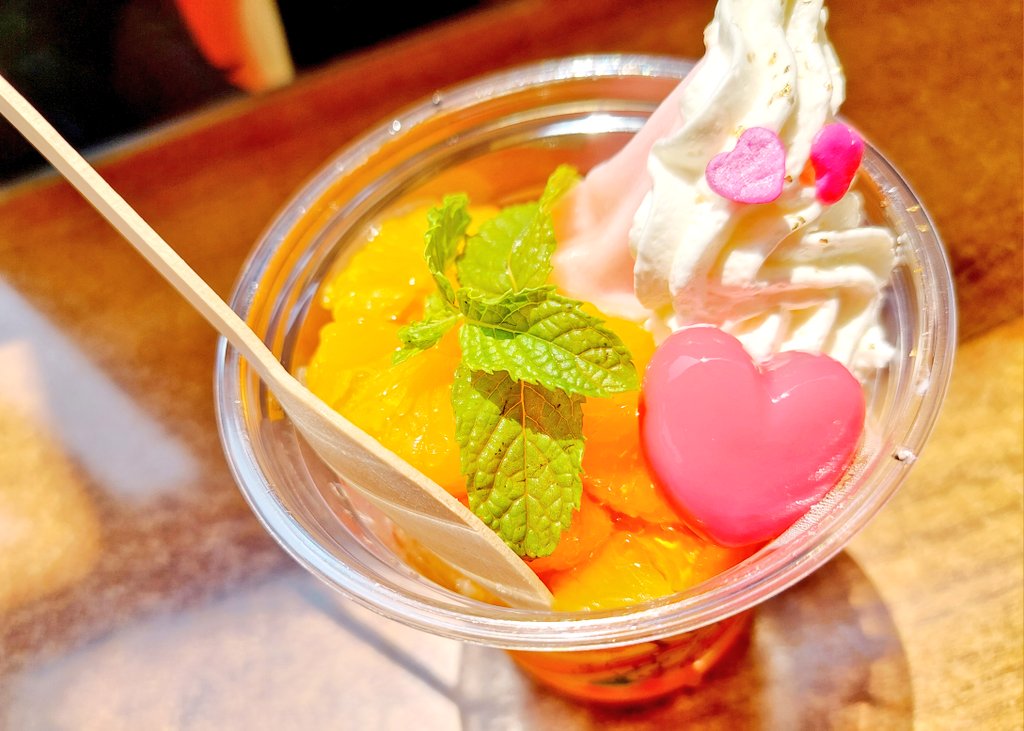 2_t_s's tweet image. どセクシーで子供に優しく情に厚い麦わらの一味の航海士ナミさん🏴☠️🌊
お誕生日おめでとう🍊💎💰🫰
ナミさんへ捧げるなんちゃら美味しかったーーー‼
みかん×桃たまらん(´ρ`)
