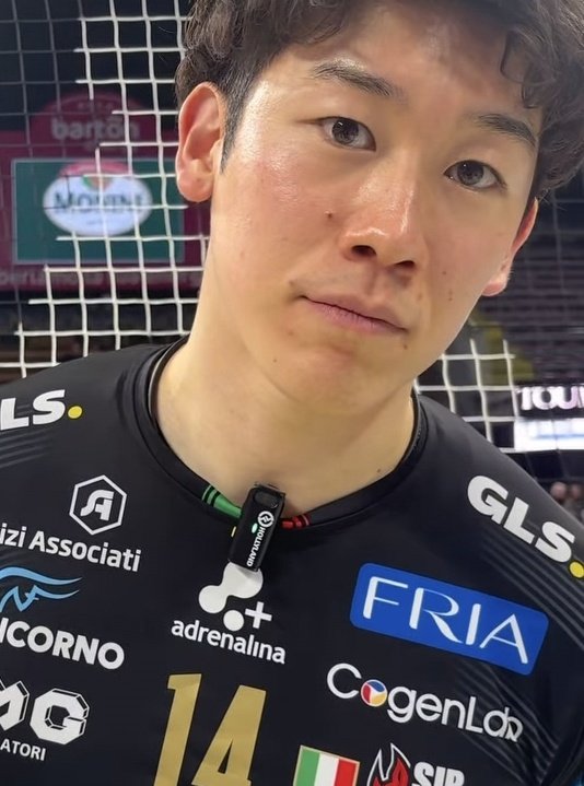 Baek_is_a_mochi's tweet photo. I saw a TikTok that said:
"If you have to cry for man, make sure it has this face"

I would say that of Yuki Ishikawa. https://t.co/U9SdSia62b