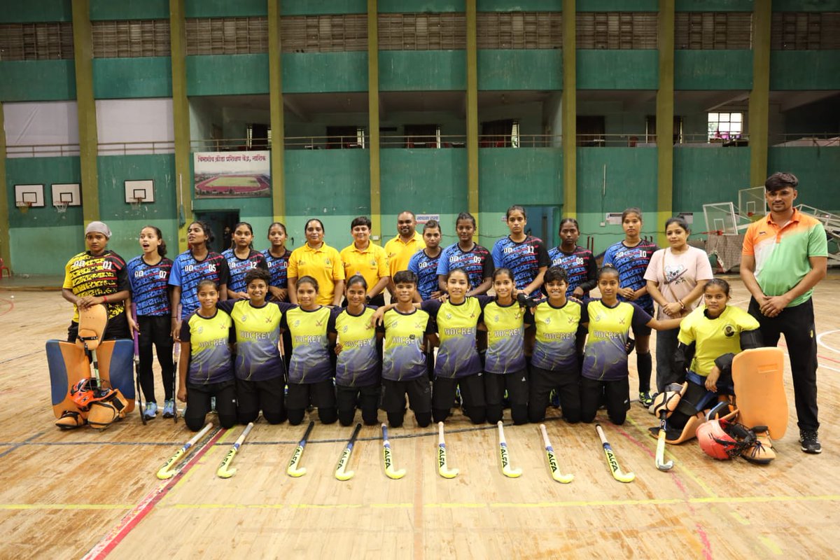 The 8th Sr National Six-a-Side Indoor Hockey Championship 2025 was held in Nashik (22-24 June). We’re proud 10 of our students competed, showing passion, skill &amp; sportsmanship at this top event!
#PPES #IndoorHockey #ProudMoment #StudentAthletes #TeamSpirit #Nashik2025