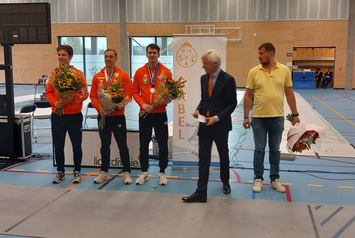 22 t/m 30 juli WK schermen Tblisi, Georgië.
Schermers heren Degen individueel en team:
Team; Tristan Tulen, Rafael Tulen, Konrad Veenenbos, David van Nunen
Pavlo Kirpulyanskyy  coach (rechts)
Roeland Reesinck  President/chef de mission.
Succes mannen!