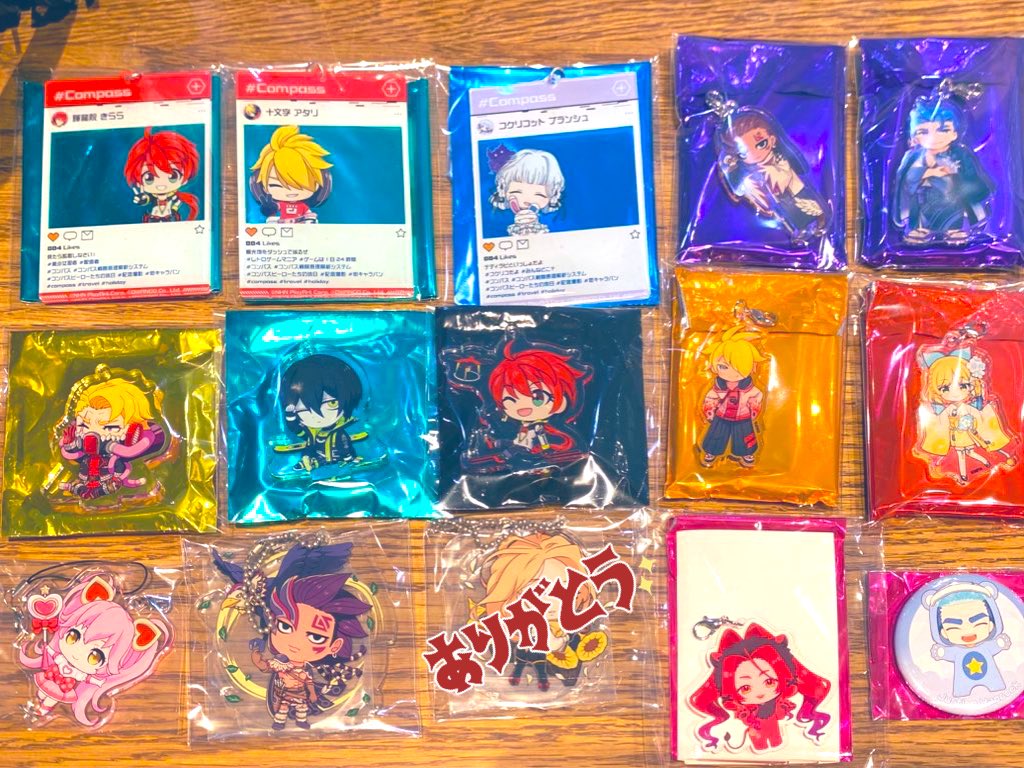 honi_honu's tweet photo. 【交換】コンパス 2.0 歩み キャラバン
トレーディング

求》 
キャラバン
ジオラマ…13,のほ,零夜
缶バッジ…グスタフ,Voidoll,のほ,零夜

歩み
同種グスタフ,ルチアーノ

譲》
画像のもの(過去グッズあり)

📮郵送にて交換募集です

#コンパス交換 
#コンパスグッズ交換 https://t.co/lPuP561vDa